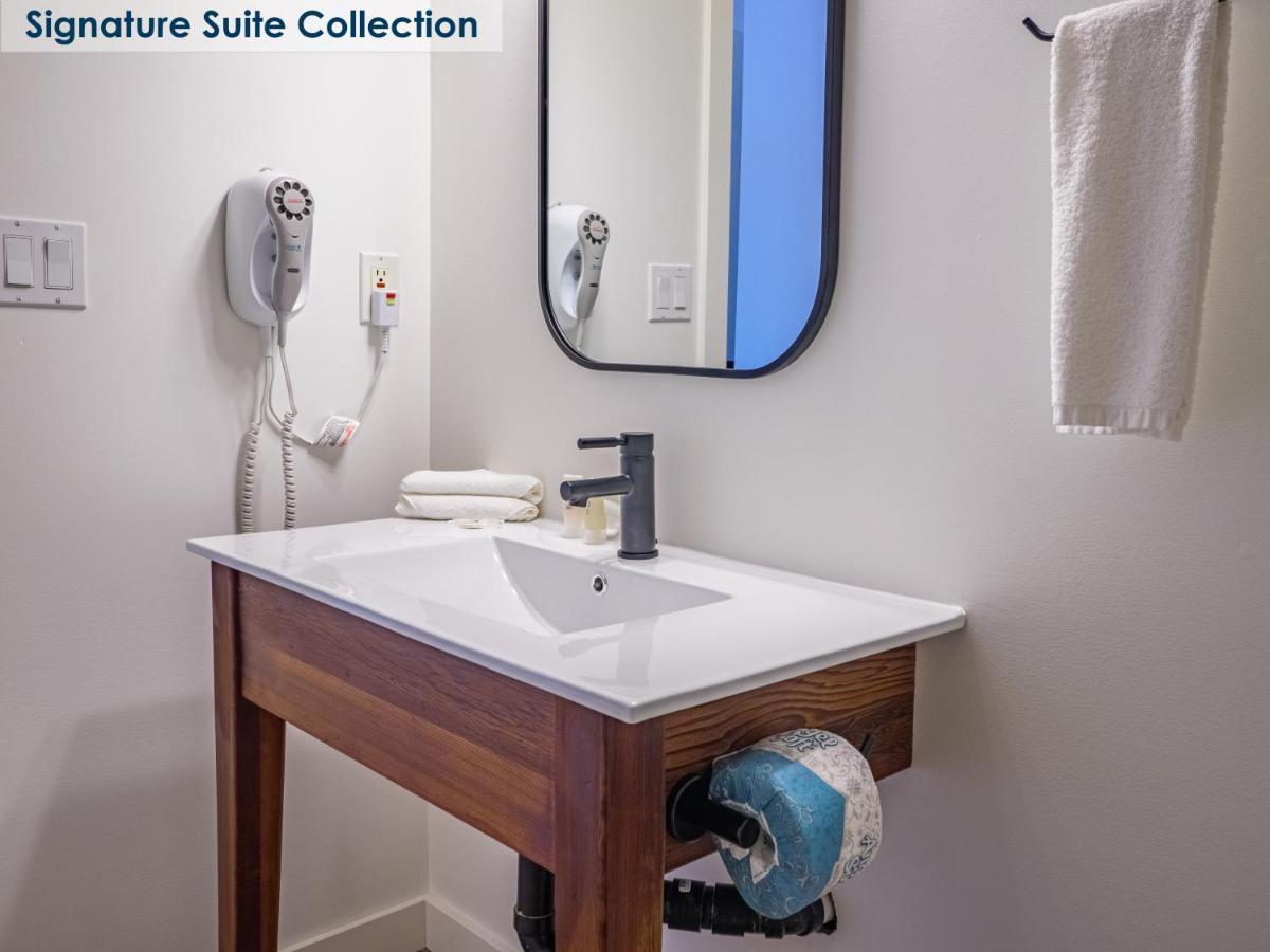 Waters Edge Shoreside Suites Ucluelet Luaran gambar
