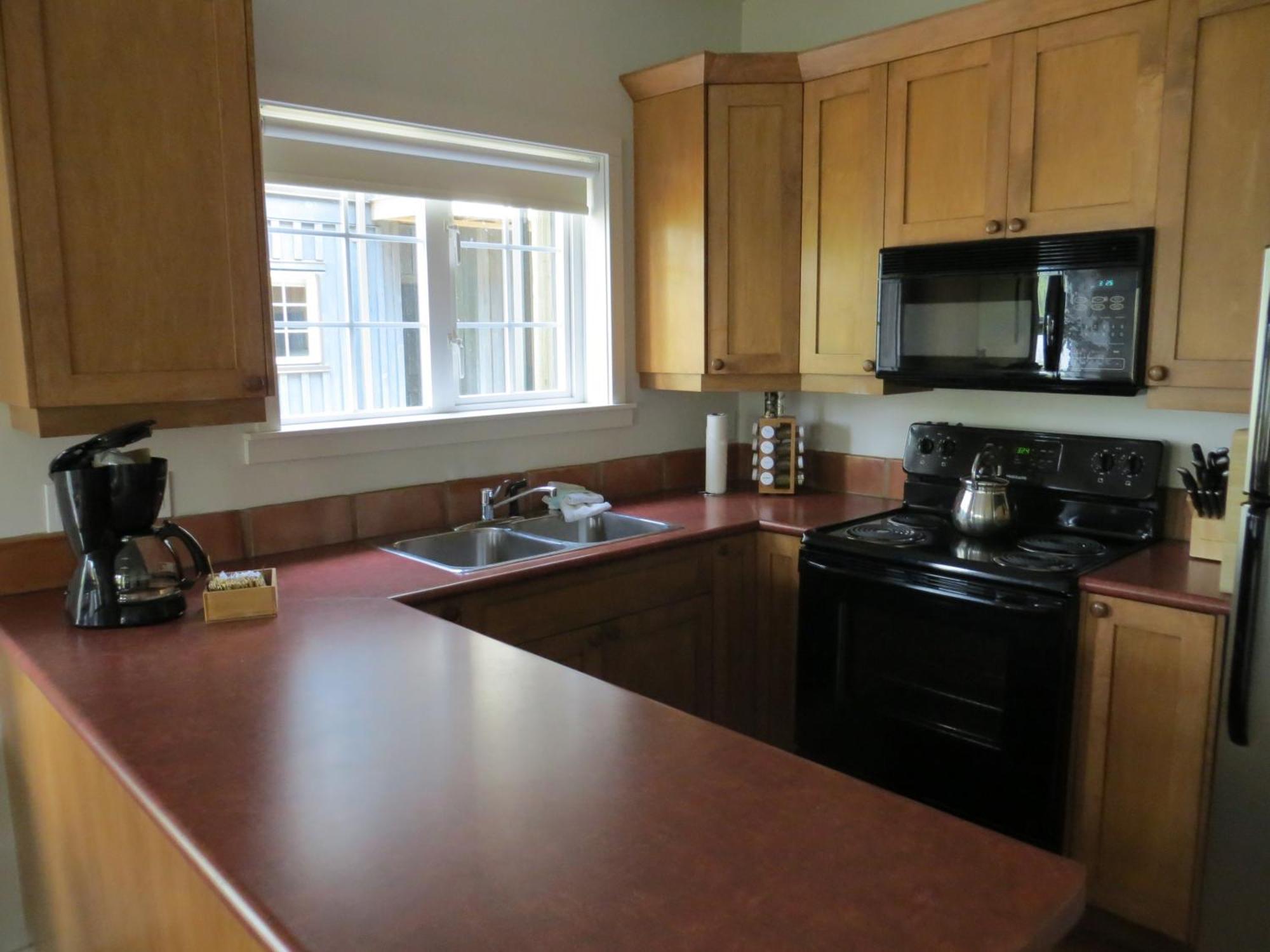Waters Edge Shoreside Suites Ucluelet Bilik gambar