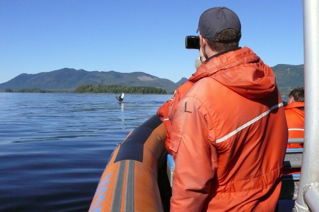Waters Edge Shoreside Suites Ucluelet Luaran gambar